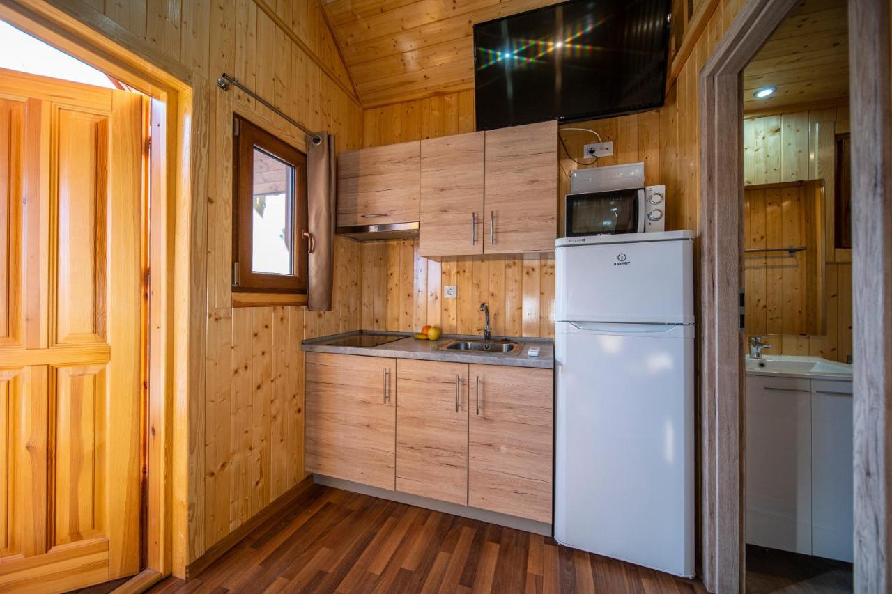 Camping Bungalow Serra De Prades Resort Vilanova de Prades Екстериор снимка