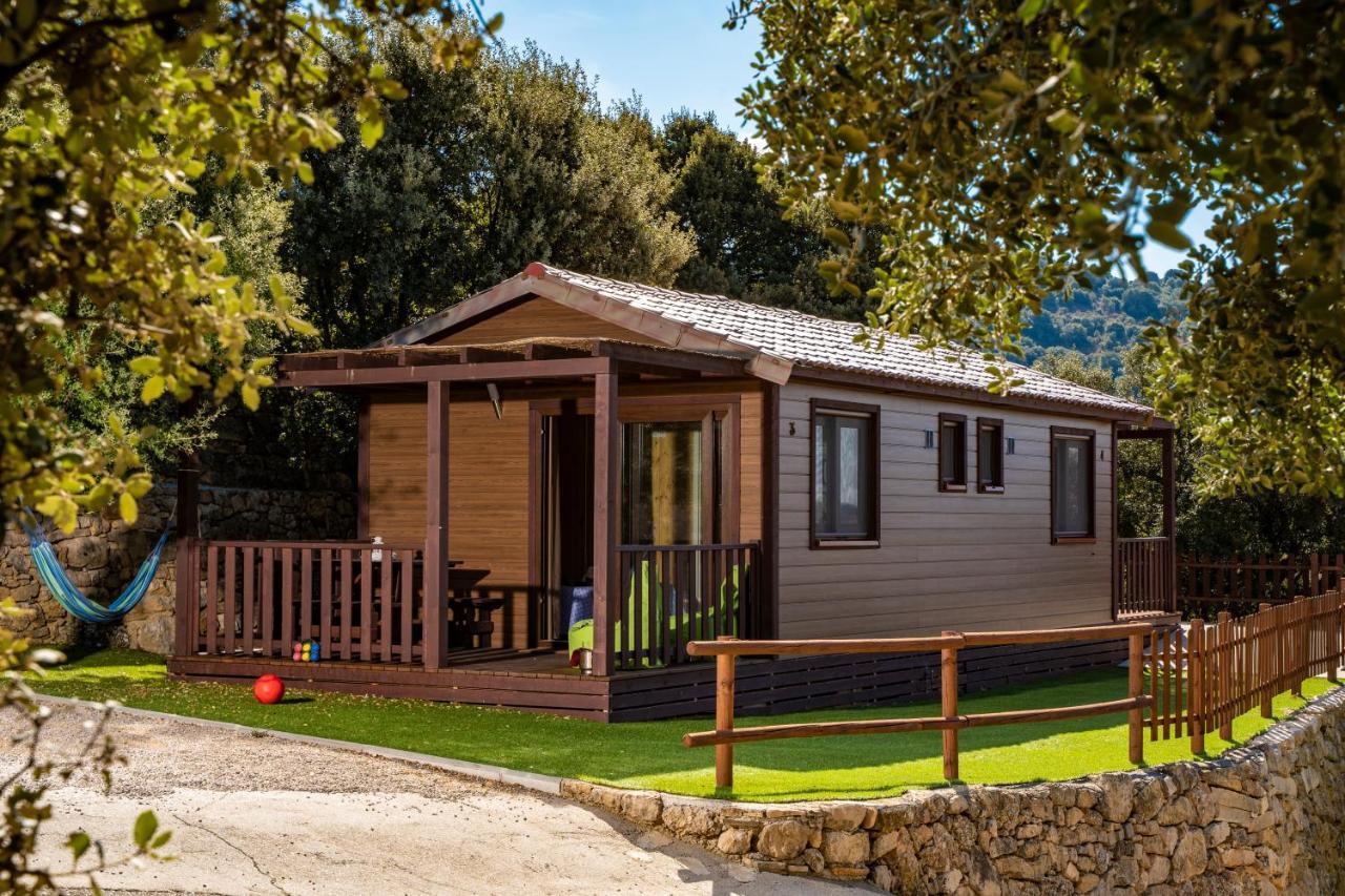 Camping Bungalow Serra De Prades Resort Vilanova de Prades Екстериор снимка