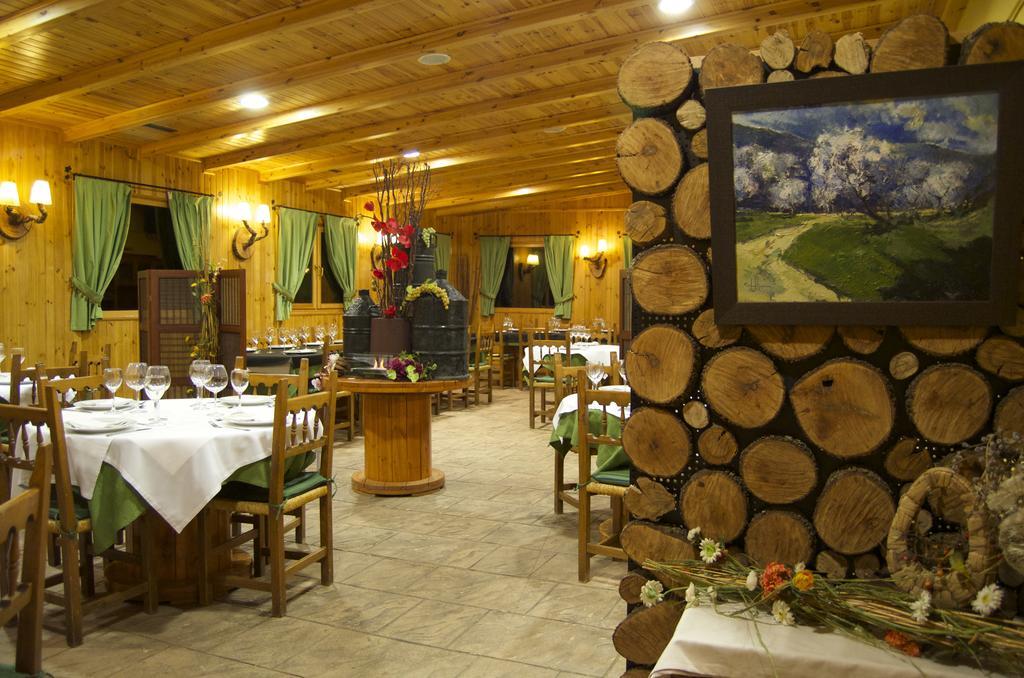 Camping Bungalow Serra De Prades Resort Vilanova de Prades Екстериор снимка