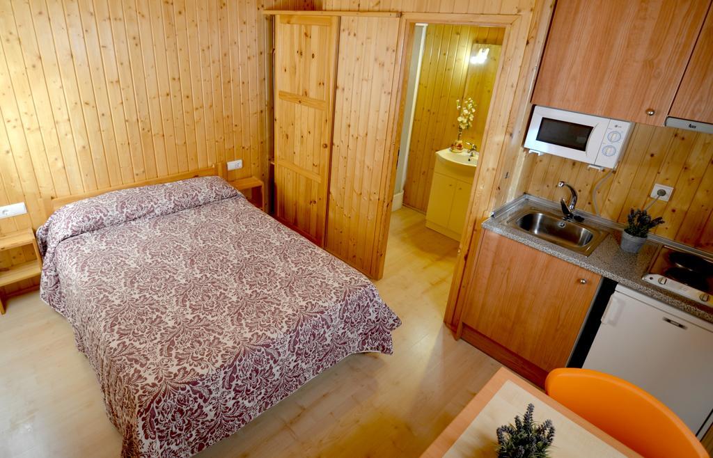 Camping Bungalow Serra De Prades Resort Vilanova de Prades Екстериор снимка