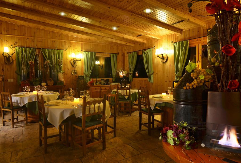 Camping Bungalow Serra De Prades Resort Vilanova de Prades Екстериор снимка